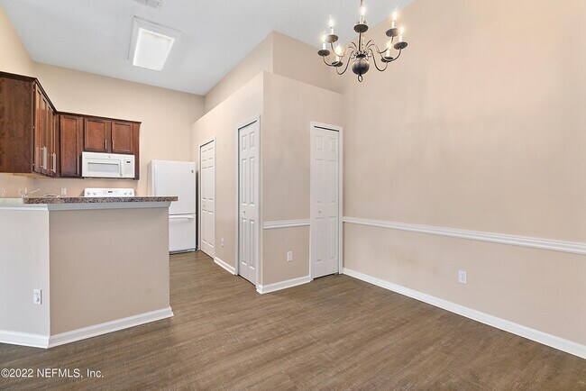 Building Photo - 57 Jardin De Mer Pl