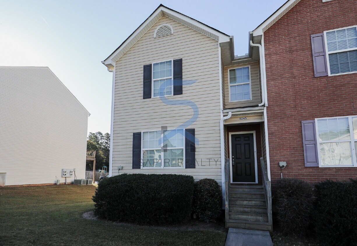 Foto principal - 5245 Oakley Commons Blvd
