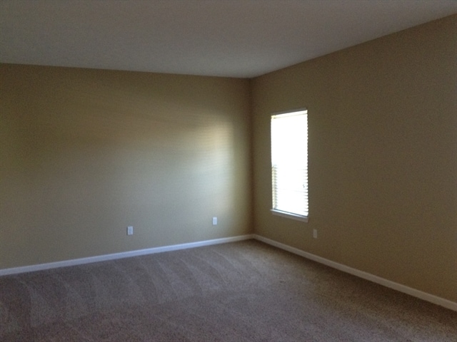 Building Photo - 599 Mitchell Way Ct