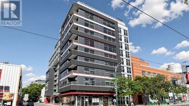 Building Photo - 10 Willison Square