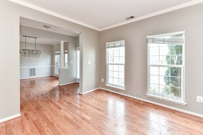 Foto del edificio - 43343 Fullerton St