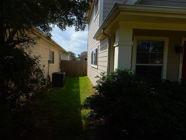 Foto del edificio - 21835 Mossy Field Ln