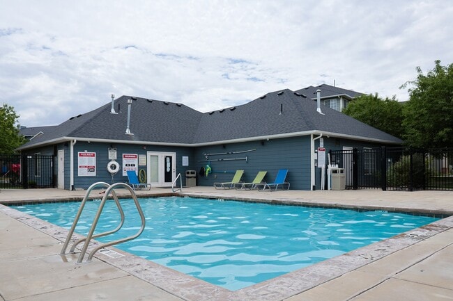 Shoreline Pool-1 - Shoreline North Salt Lake Apartments