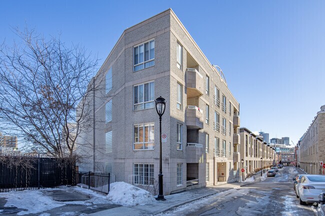 Photo du bâtiment - The St-Norbert Apartments