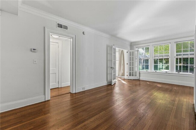 Foto del edificio - 61 16th St NE