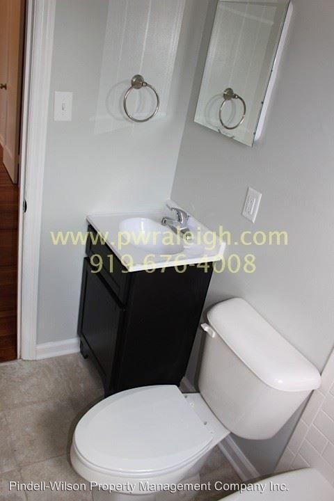 Building Photo - 2 br, 1 bath House - 2216 BERNARD ST