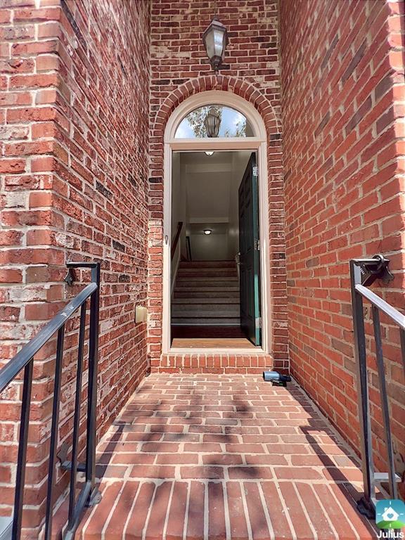 Building Photo - 2454 Oak Grove Vista