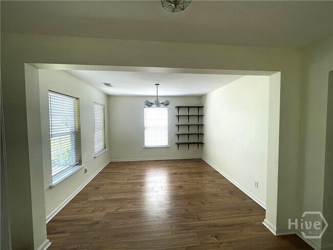 Foto del edificio - 6 Timber Crest Ct