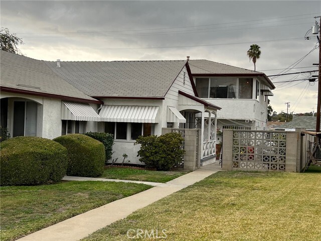 Primary Photo - 2111 S Garfield Ave