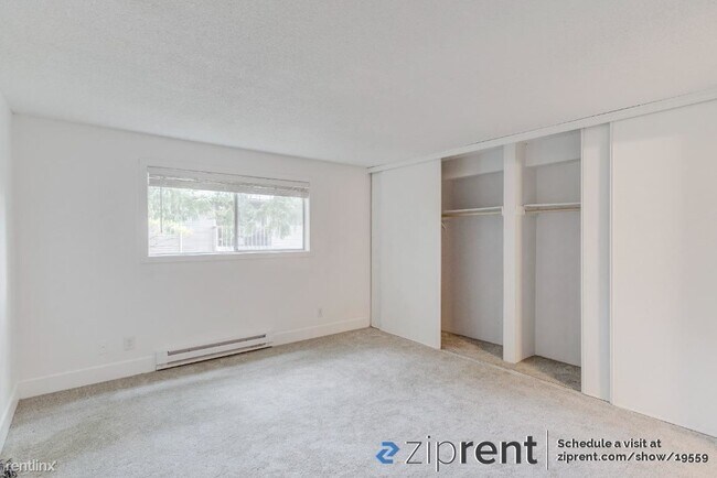 Building Photo - 2 br, 2 bath Condo - 14527 Northeast 40th ...