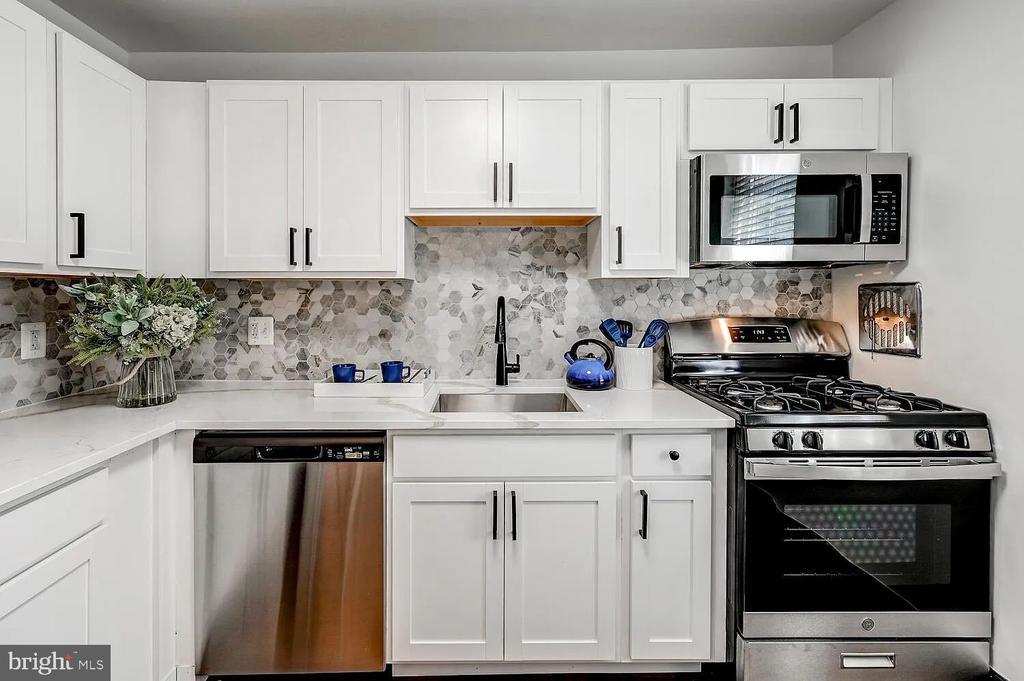 Foto principal - 4000 Linkwood Rd