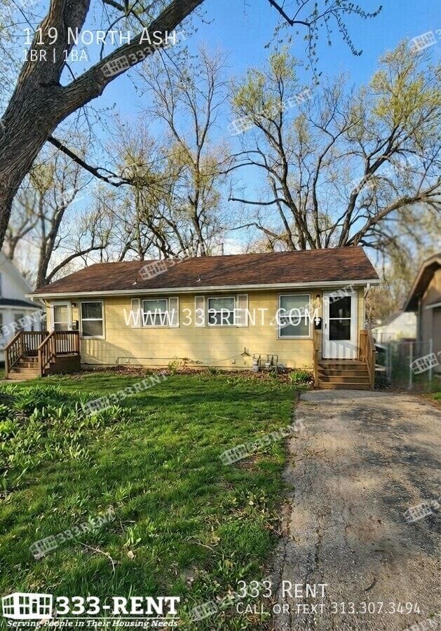 Building Photo - 119 N Ash Ave