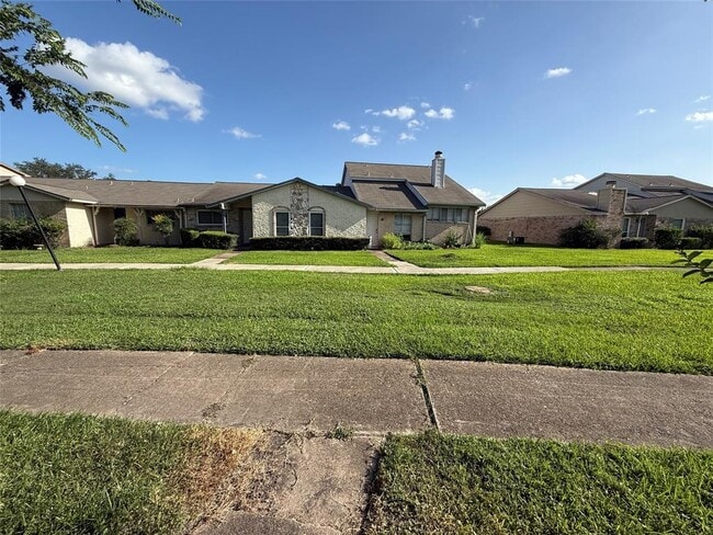 Building Photo - 6624 Westwick Dr