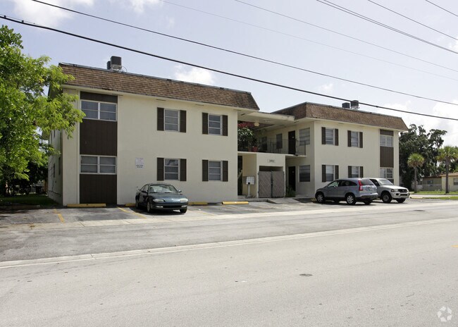 Foto del edificio - Kenwood Apartments