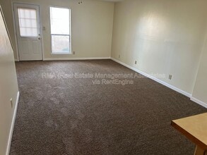 Building Photo - 108 Westwind Ct