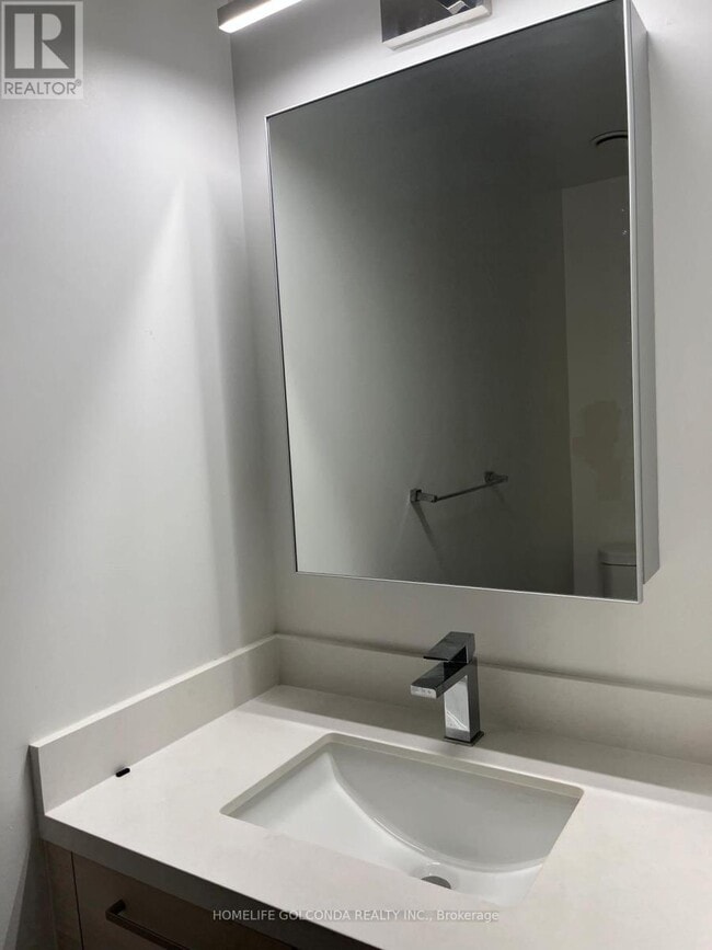 Building Photo - 38 Gandhi Ln