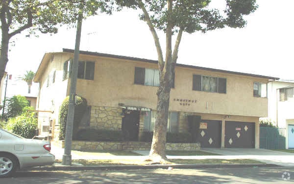 Primary Photo - Chestnut Apartments