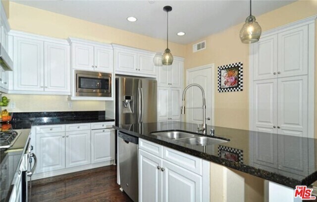 Foto del edificio - 20291 Estuary Ln