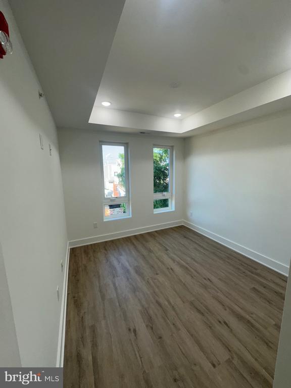 Foto del edificio - 2331 E York St