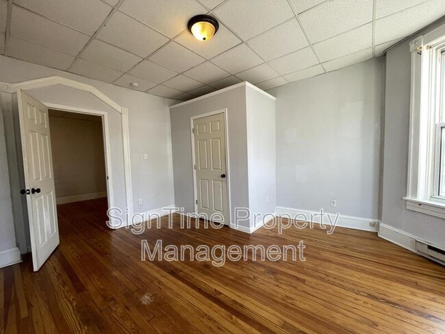 Foto del edificio - 238 Summit Ave
