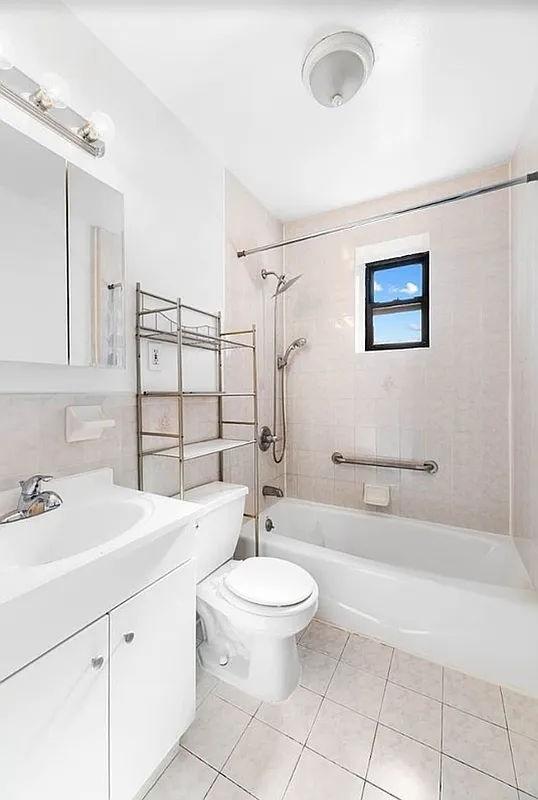 Foto del edificio - 1 bedroom in New York NY 10029