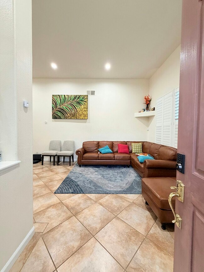 Building Photo - 4150 Munoz Ct