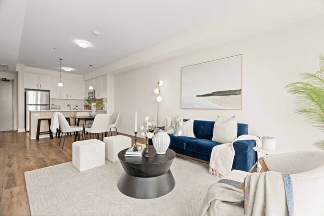 Photo du bâtiment - Sunningdale Heights Apartments & Townhouses