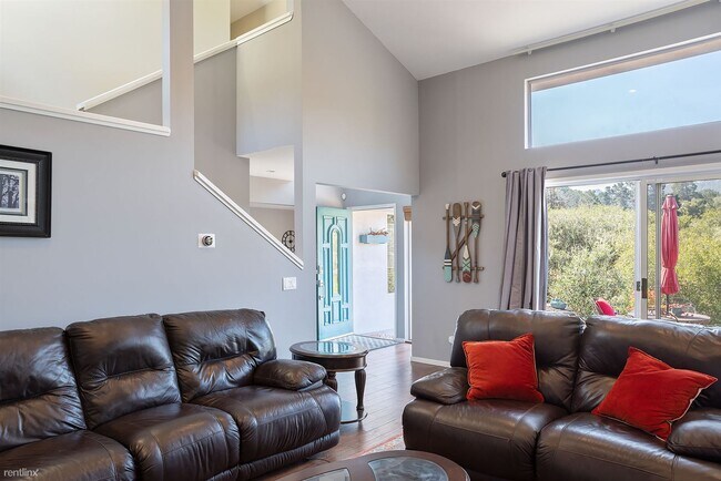 Foto del edificio - 3 br, 2.5 bath House - 3851 Southern Exposure