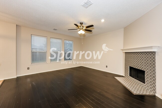 Building Photo - 4804 Sleepy Ridge Circle