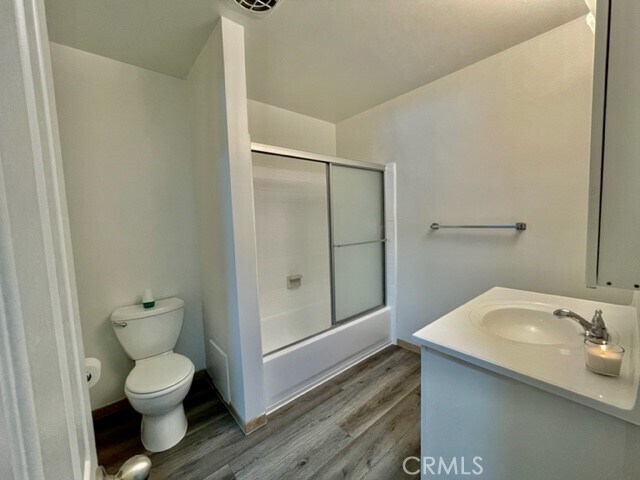 Foto del edificio - 7722 Cypress Dr