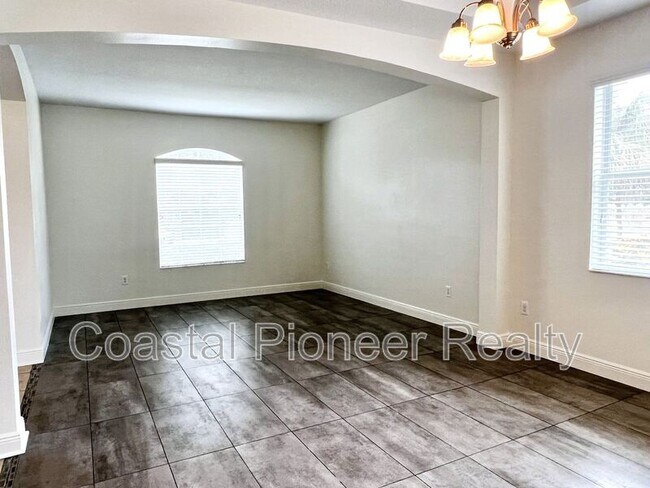 Foto del edificio - 10310 Holland Rd