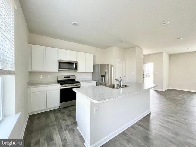 Building Photo - 87 Filbert Dr