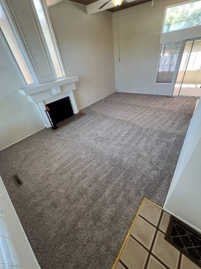 Photo - Hardeman Apartment