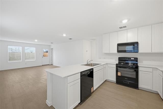 Foto del edificio - 3918 Selawik St