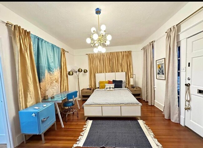 Foto del edificio - 2151 Olive St