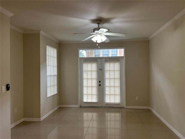 Foto del edificio - 6308 Raleigh St