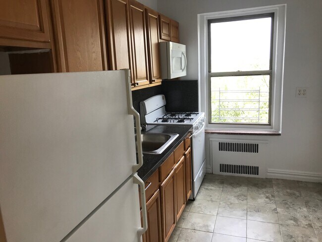 Foto del edificio - 110-56 71st Ave