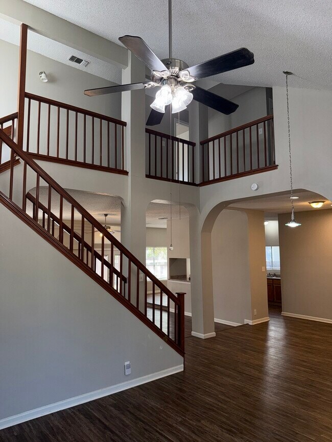 Building Photo - 16739 Crystal Glade