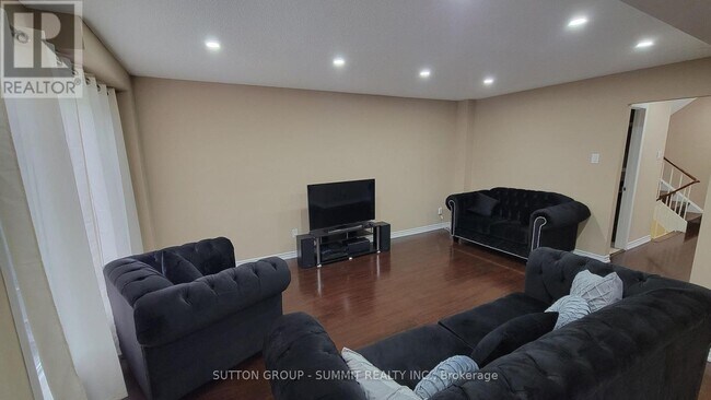 Photo du bâtiment - 1378 Everton St