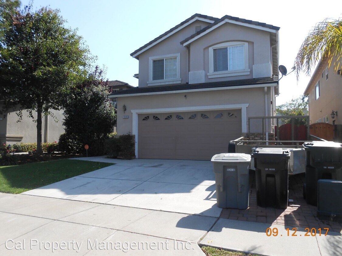 3 br, 2.5 bath House 1818 HEMINGWAY DR. House Rental in Salinas, CA