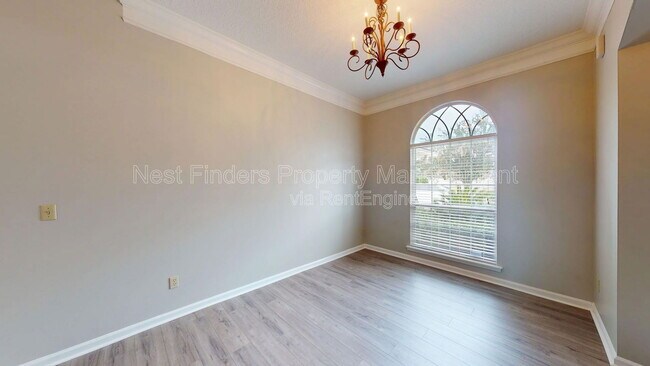 Foto del edificio - 11861 Lake Fern Dr