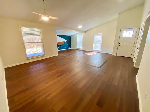 Building Photo - 1607 W Spring Creek Pkwy