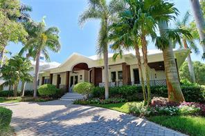 Building Photo - 875 Gulf Shore Blvd S