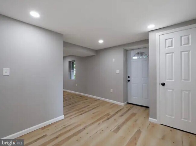 Foto del edificio - 212 Fourth Ave