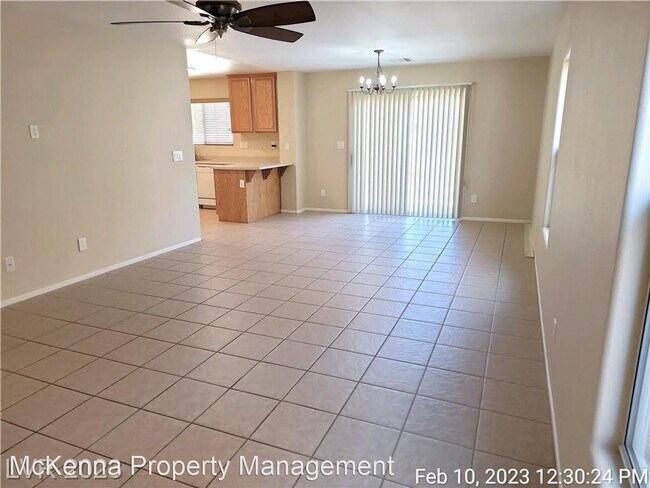 Foto del edificio - 4 br, 3 bath House - 10258 Nolinas St