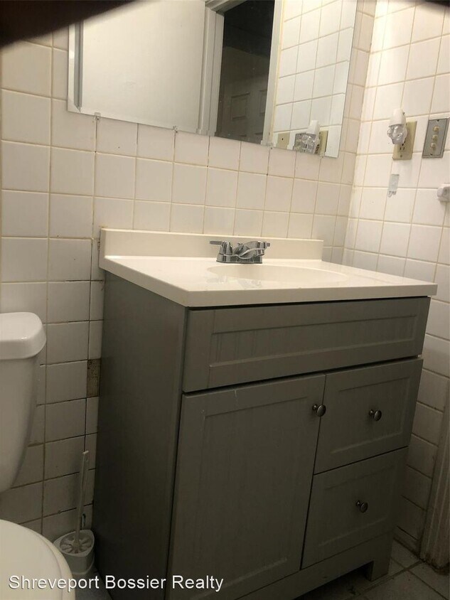 Foto del edificio - 3 br, 1 bath House - 6308 W Canal