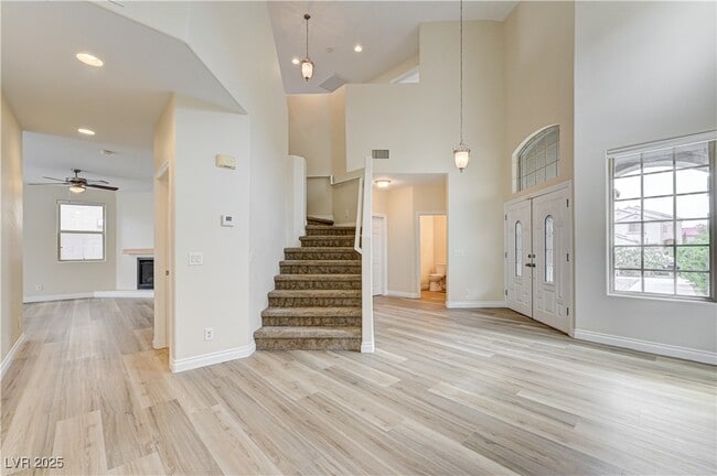 Foto del edificio - 9475 McCombs St