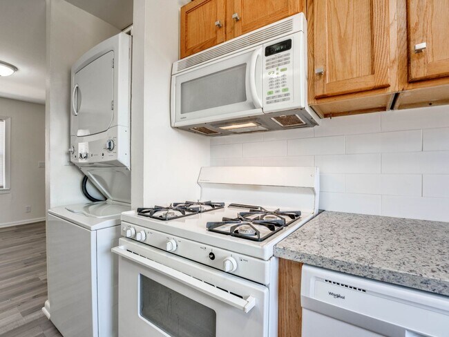 Foto del edificio - 2 Bedroom, 1 Bath Home in Shawnee!