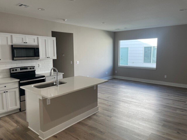 Foto del edificio - 12757 W Wheatland St