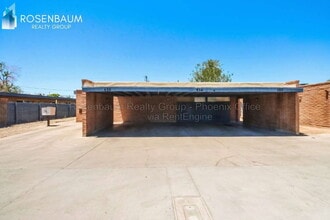Building Photo - 654 S Mesa Dr
